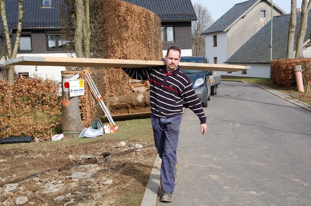 006_07 Ab jetzt heisst es Anpacken.jpg