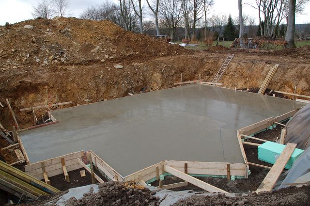 007_07 30 Kubikmeter Beton.jpg