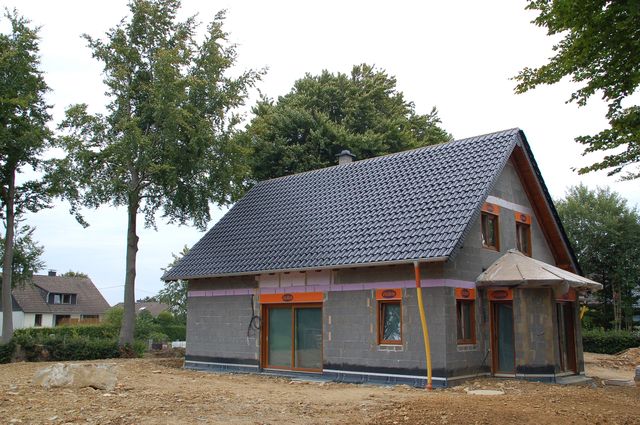 048_02 Sieht doch immer mehr nach Haus aus.jpg