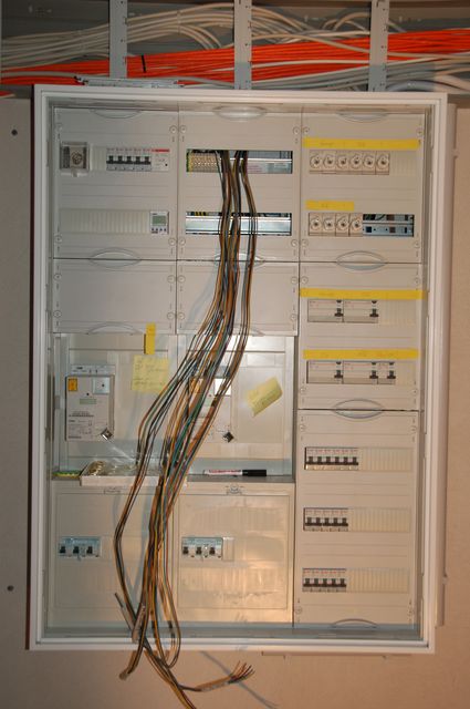 074 Elektrik fast fertig.jpg